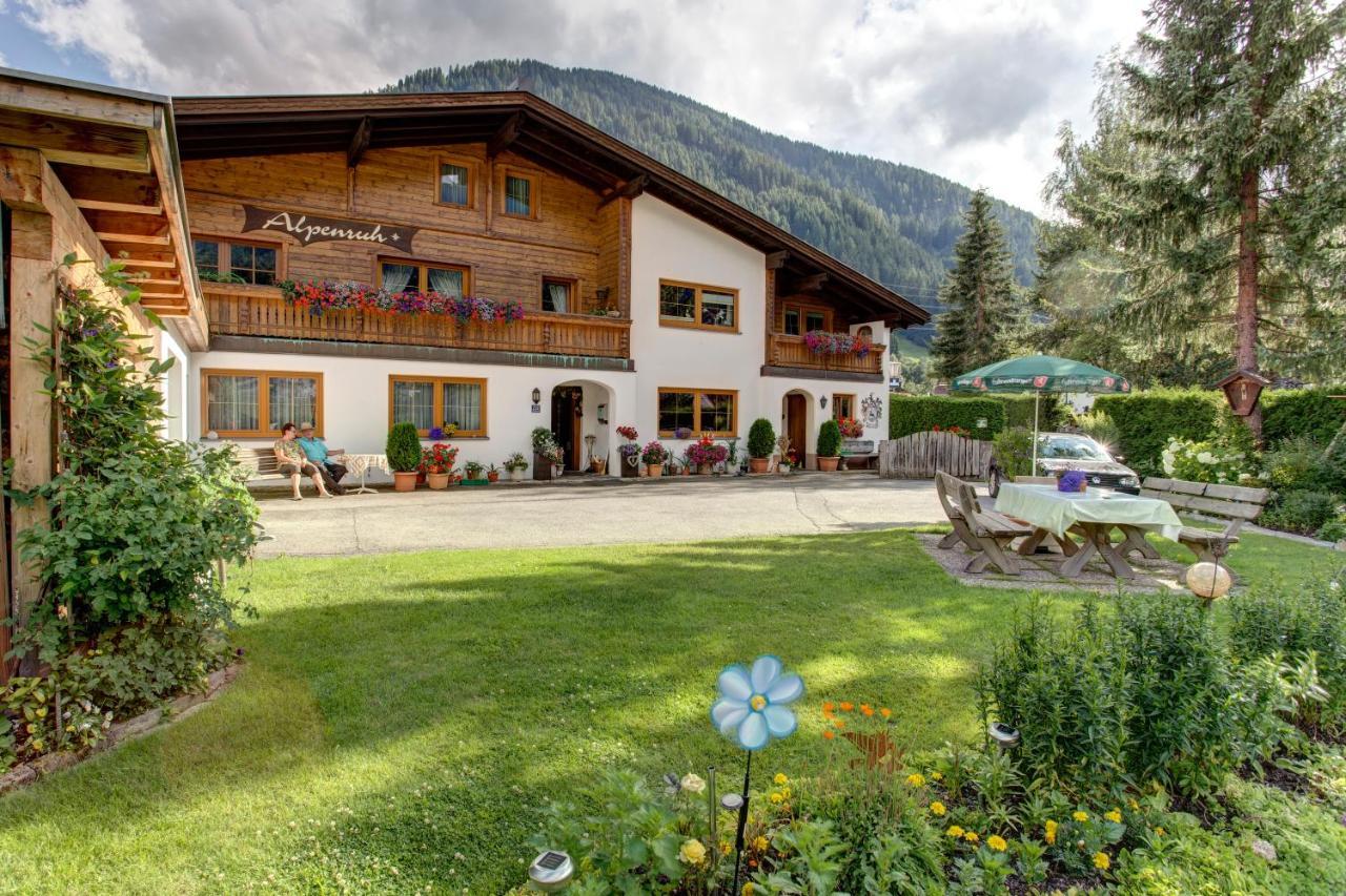 Alpenruh Bed & Breakfast เพทท์นอย อัม อาร์ลแบร์ก ภายนอก รูปภาพ