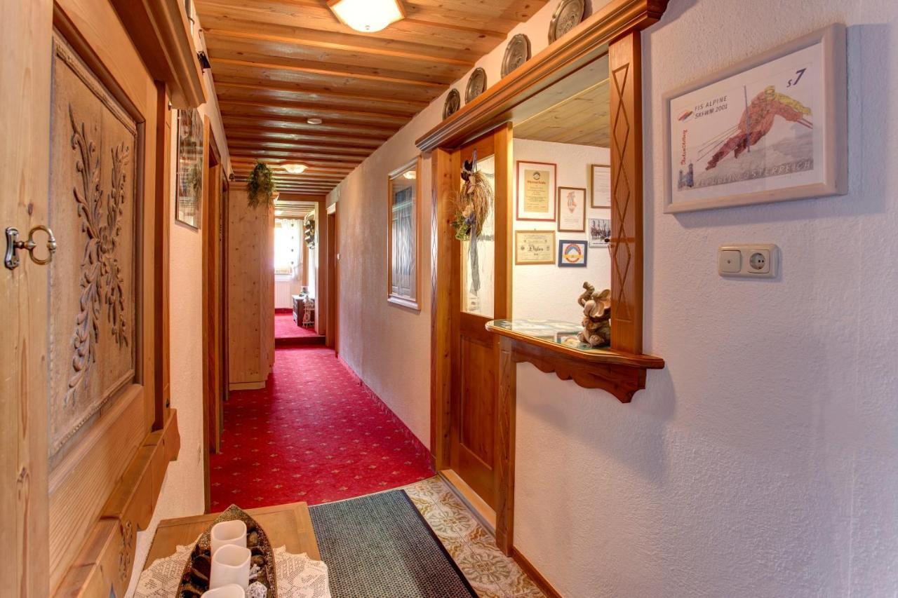 Alpenruh Bed & Breakfast เพทท์นอย อัม อาร์ลแบร์ก ภายนอก รูปภาพ
