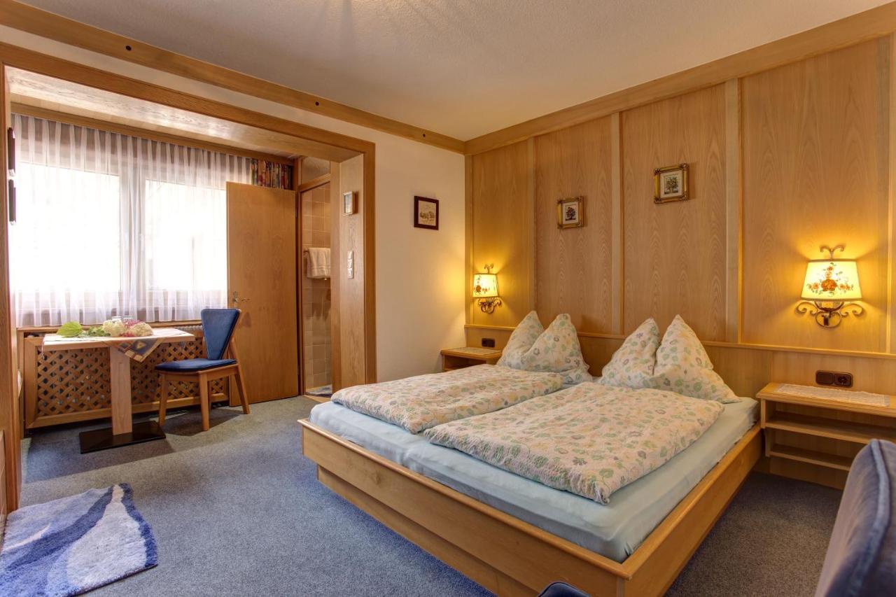Alpenruh Bed & Breakfast เพทท์นอย อัม อาร์ลแบร์ก ภายนอก รูปภาพ